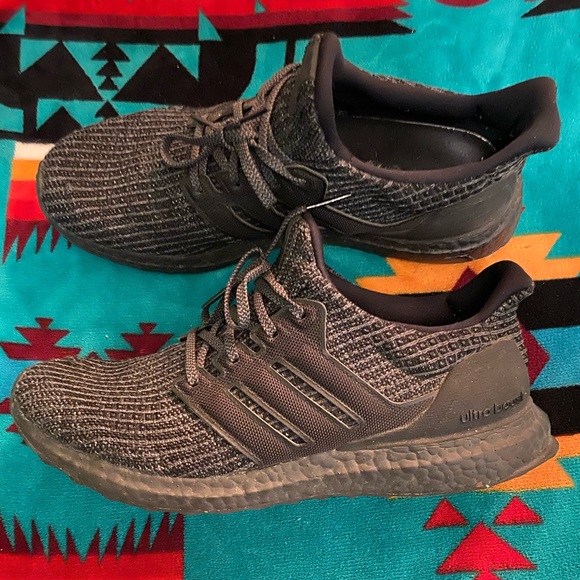 ultra boost triple black size 11